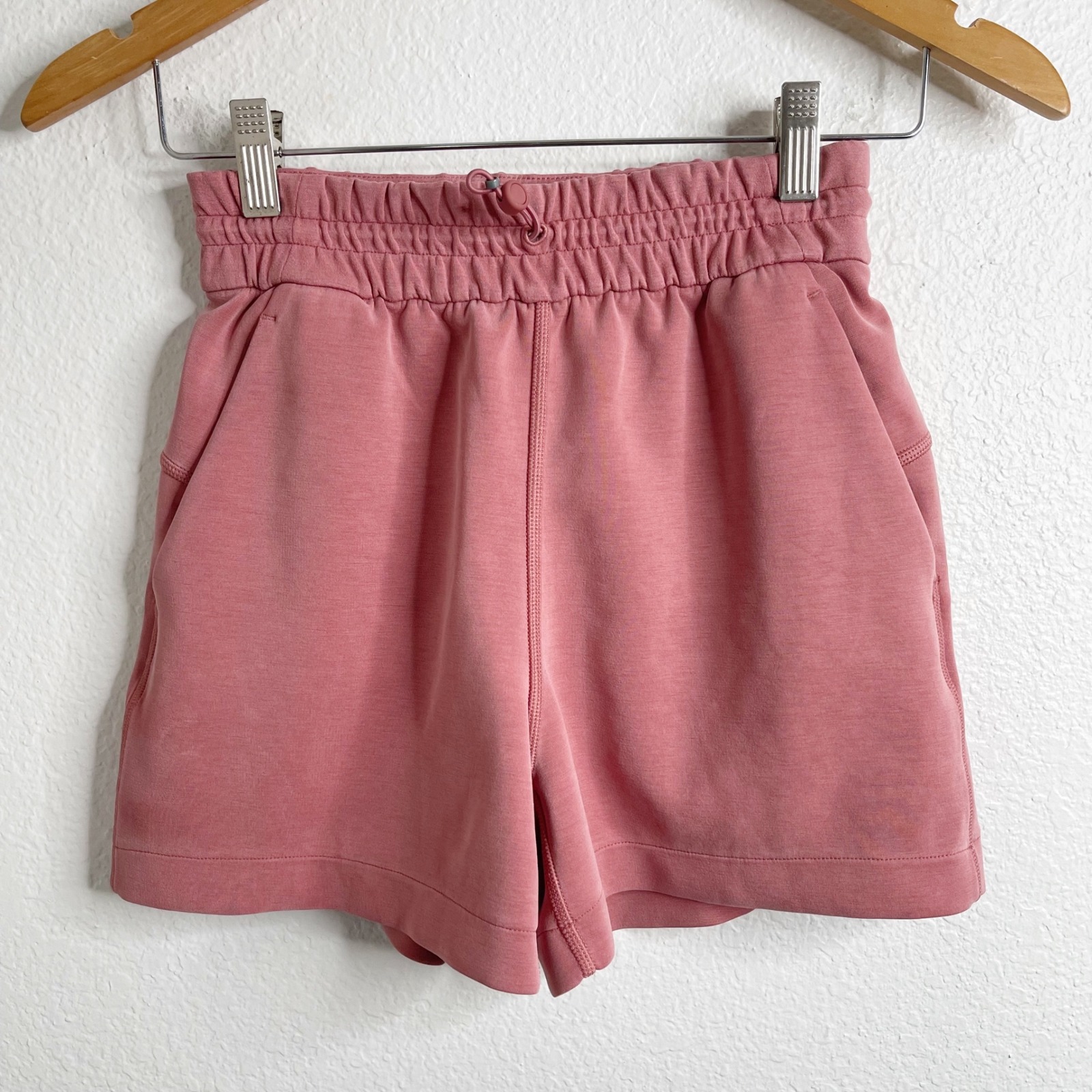 Lululemon Softstreme High-Rise Short 4 Brier Rose Pink Size 2